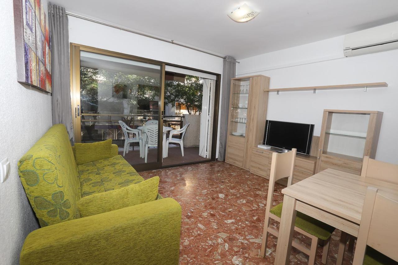 Апартаменти Differentflats Casalmar Салоу Екстер'єр фото